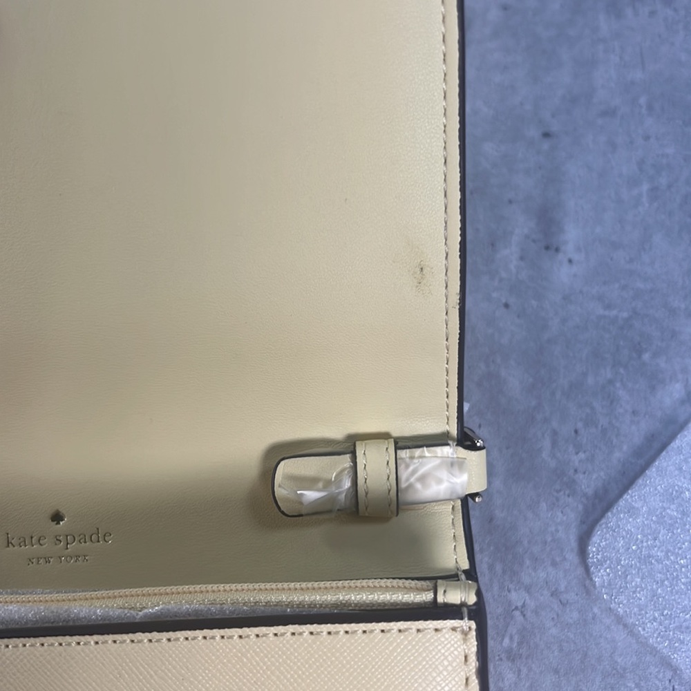 Kate Spade Dana Wallet on String Butter - Picture 16 of 16